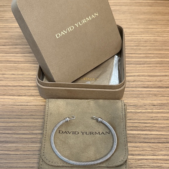 🌟David Yurman🌟 Buckle Classic Cable Bracelet - Silver w/18k Gold 4mm Sz L - Picture 3 of 4
